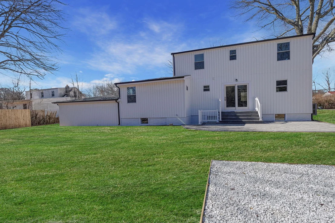 Photo of 448 Avondale Drive