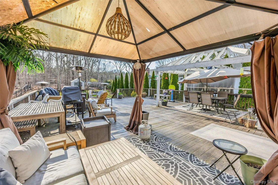 Photo of 278 Ridge Road