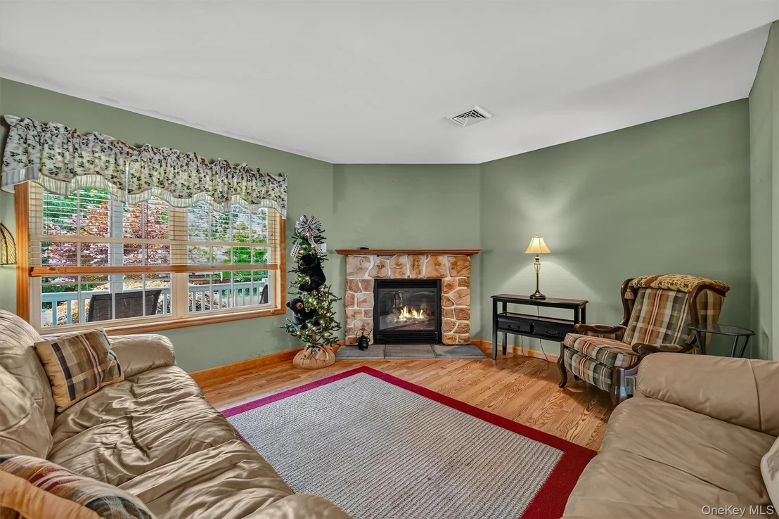Photo of 21 McGill Road