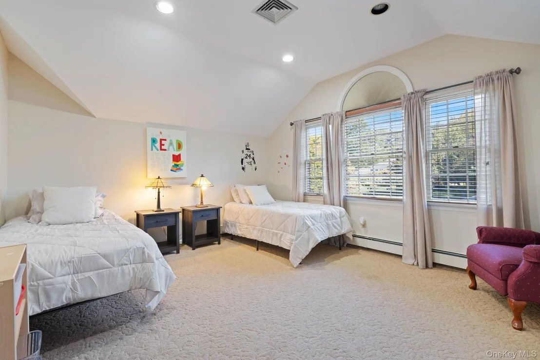Photo of 6 Daniel Way