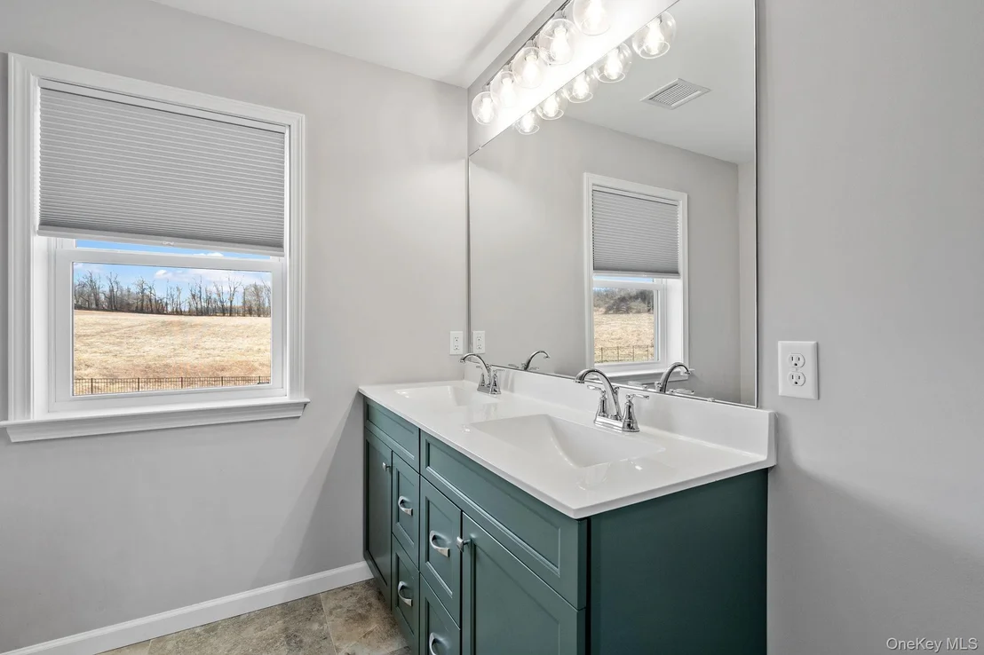 Photo of 10 Harrier Ridge Drive