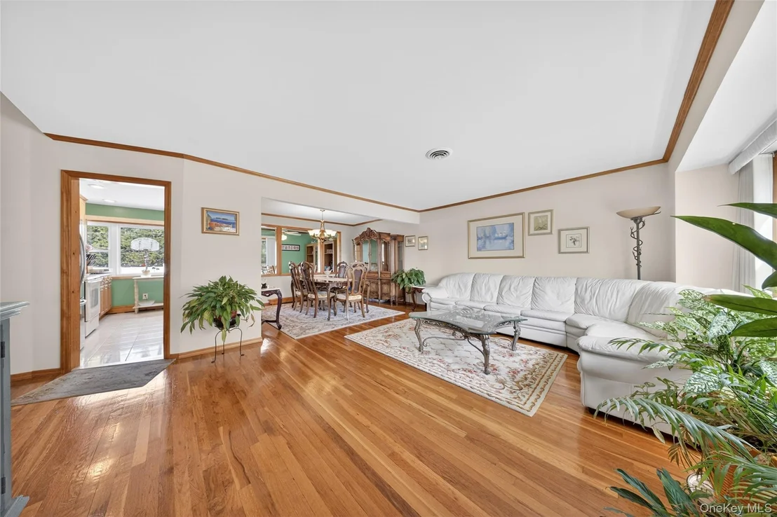 Photo of 141 Cold Spring Road