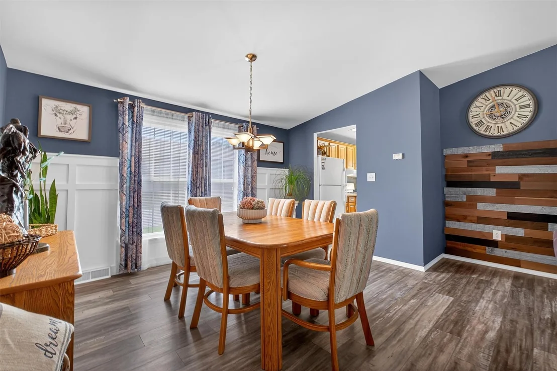 Photo of 99 Vero Drive