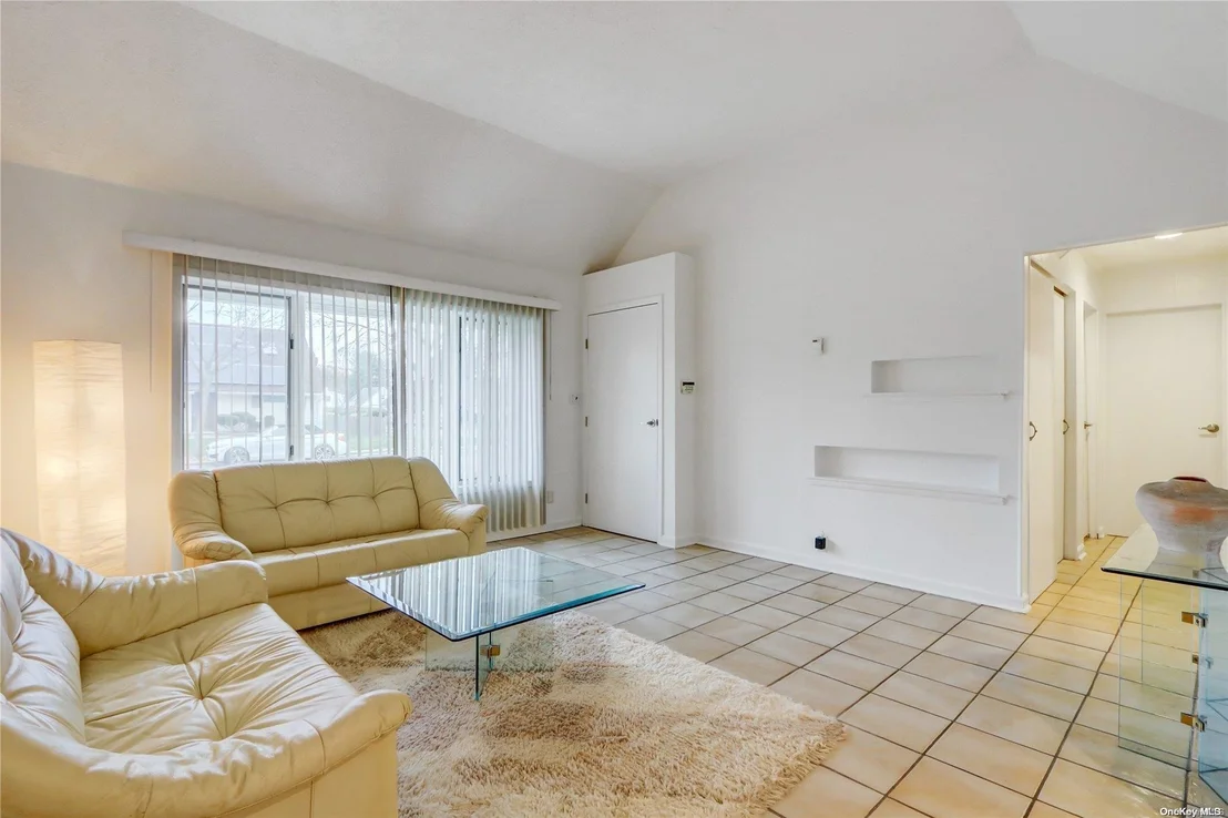 Photo of 295 Herbert Place