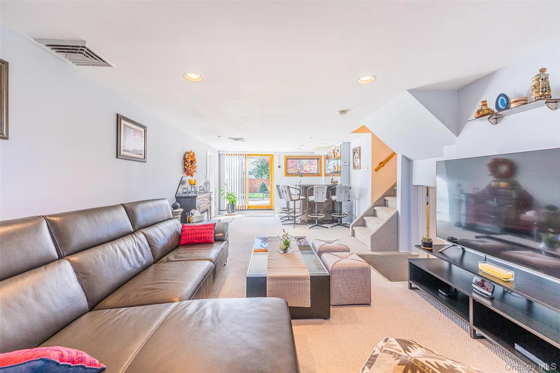 Photo of 192 Birch Drive