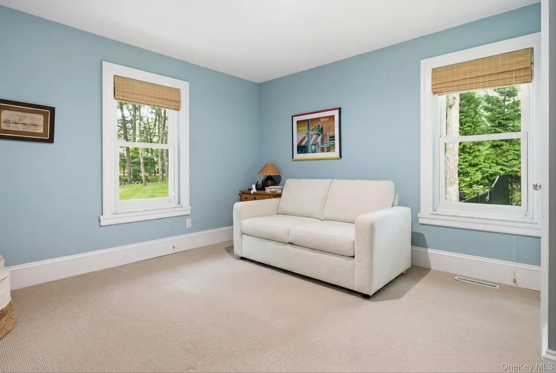 Photo of 90 Lakeside Lane