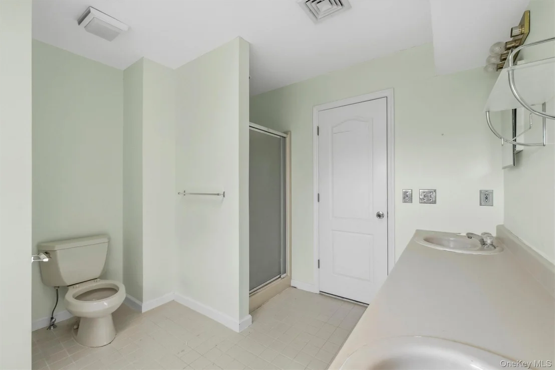 Photo of 14 Glen Eagles Drive