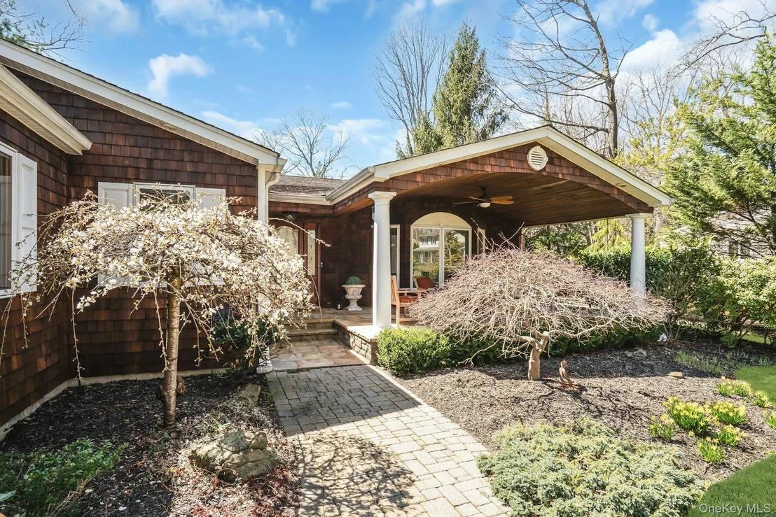 Photo of 44 McCulloch Drive