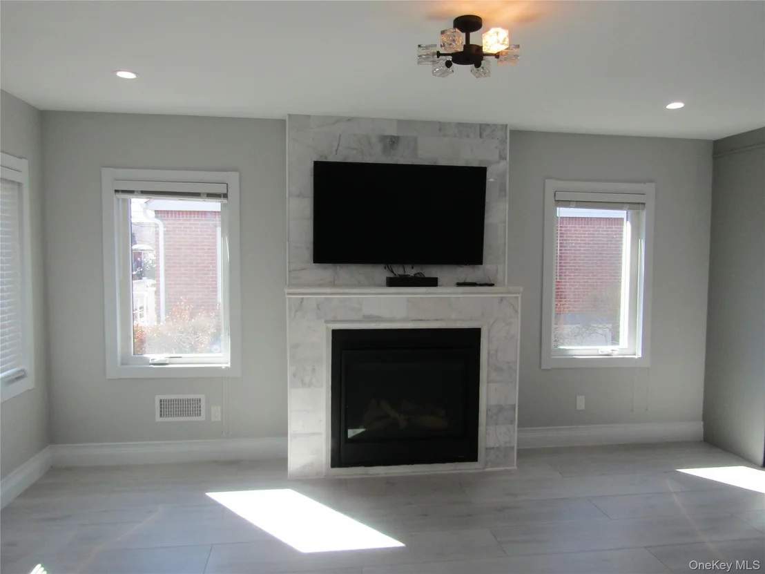 Photo of 89 Kenneth Place