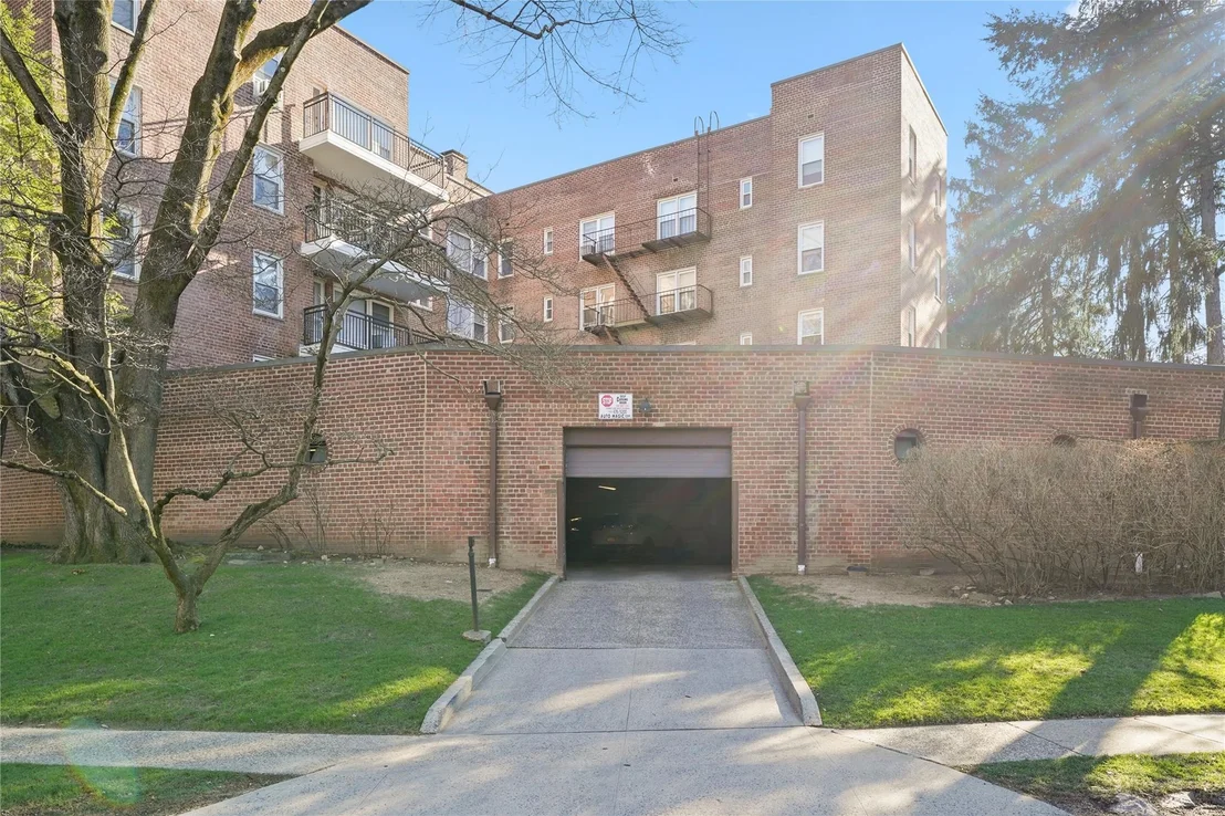 Photo of Unit 2E at 65 Durham Road