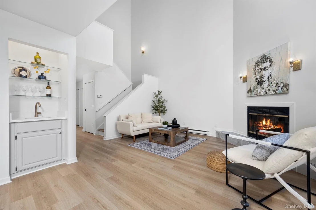 Photo of 161 Fairway Drive