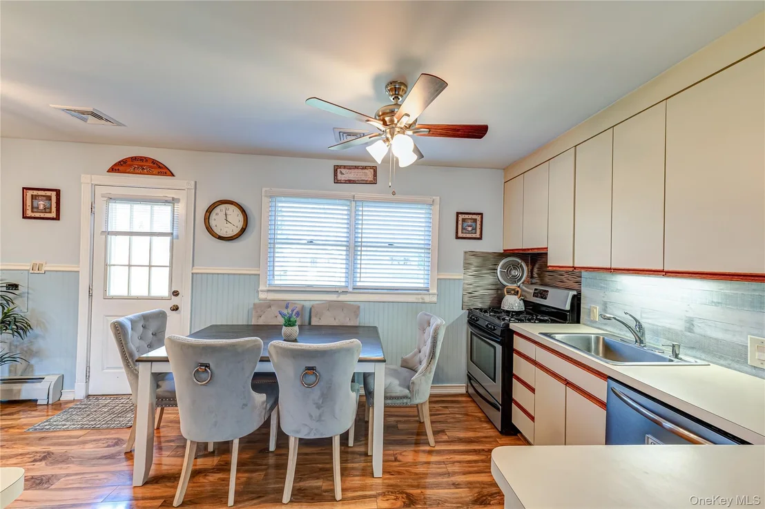 Photo of 869 Udall Road