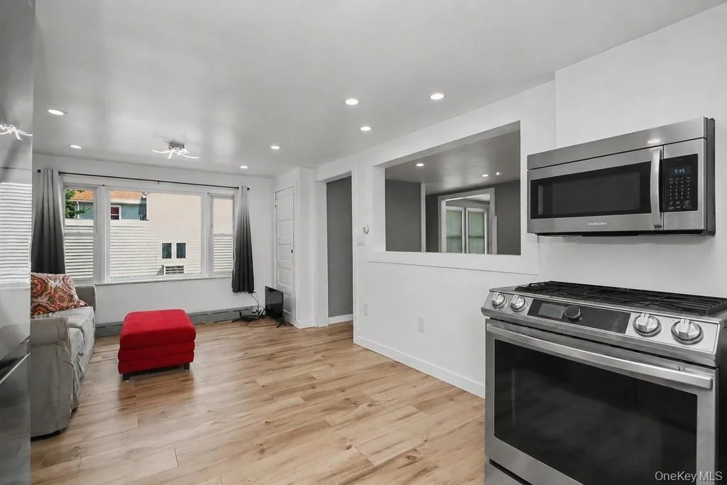 Photo of 139 8th Street