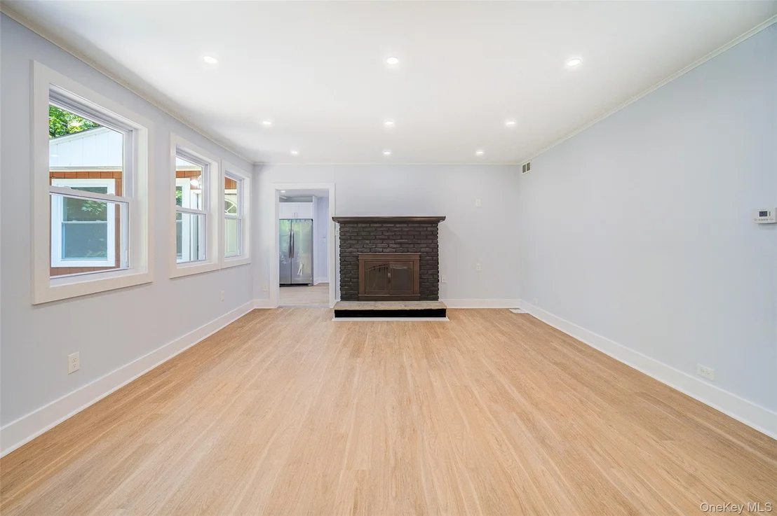 Photo of 219 Benedict Road