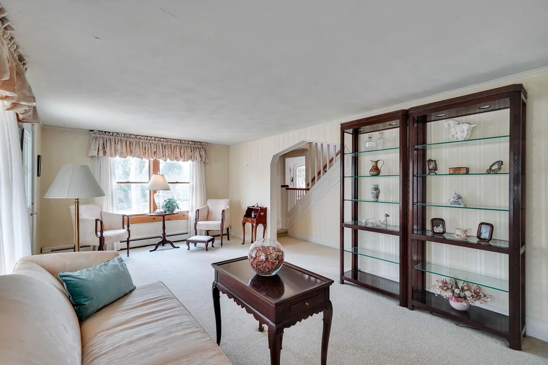 Photo of 279 Sunset Avenue