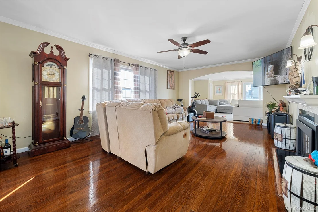 Photo of 3414 Colony Drive