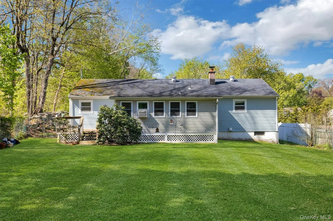 Photo of 2 Onondaga Drive