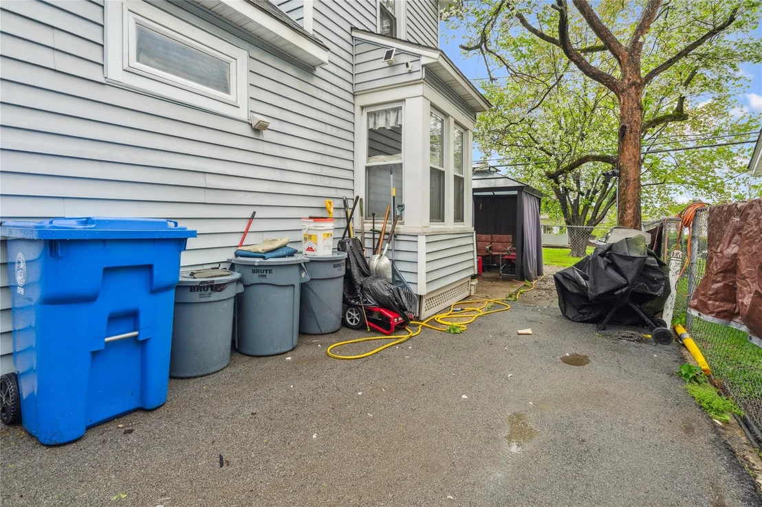 Photo of 42 Wisner Avenue