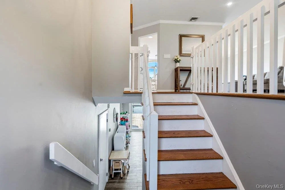 Photo of 159 Driftwood Drive