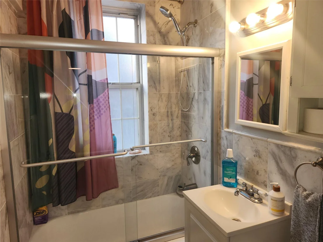 Photo of Unit B26 at 786 Bronx River Road