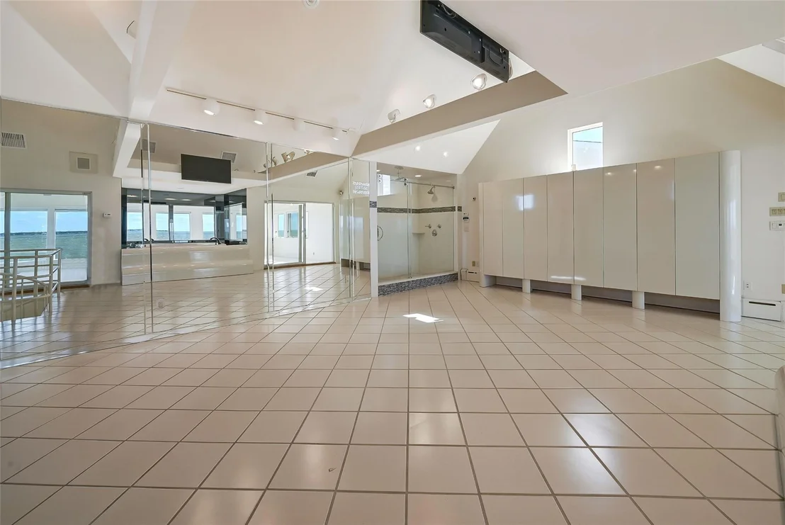 Photo of 48 Grandview Drive