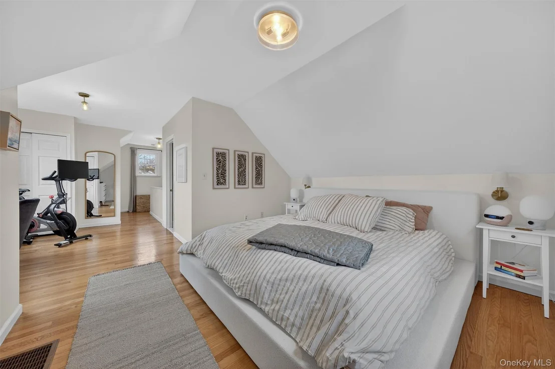 Photo of 114 Chestnut Drive