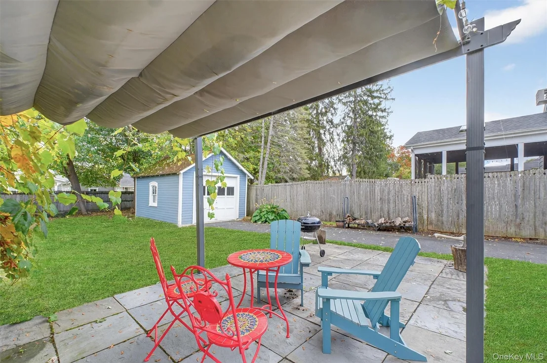 Photo of 13 Parkwood Boulevard