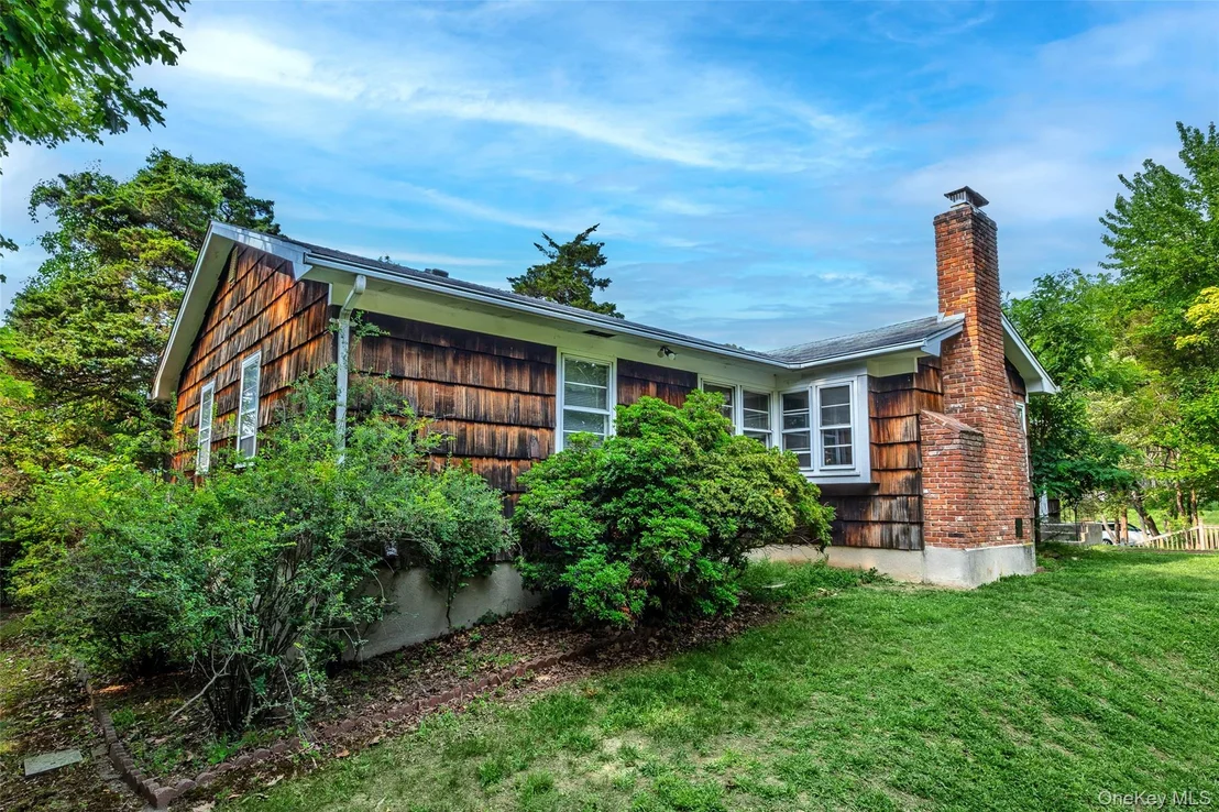 Photo of 20 Audubon Gate