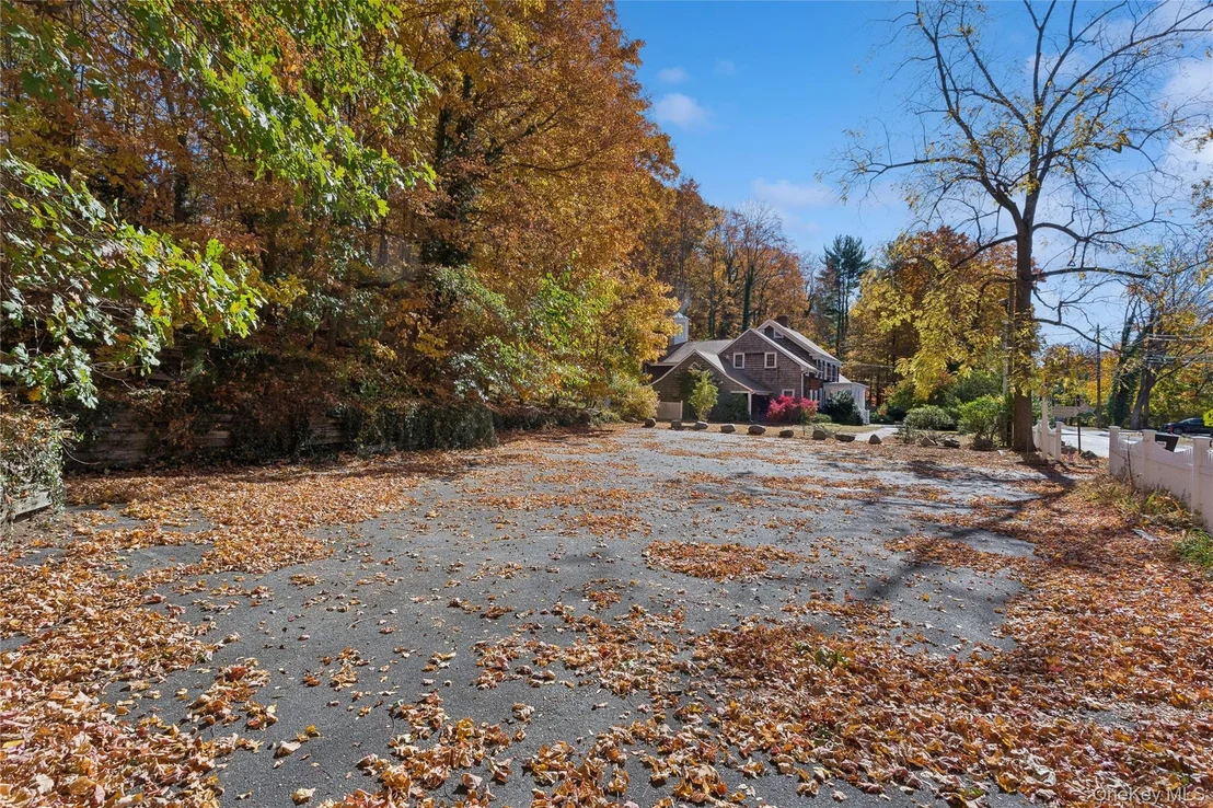 Photo of 58 Goose Hill Road