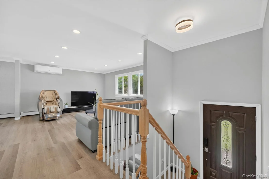 Photo of 10 Tanglewood Drive