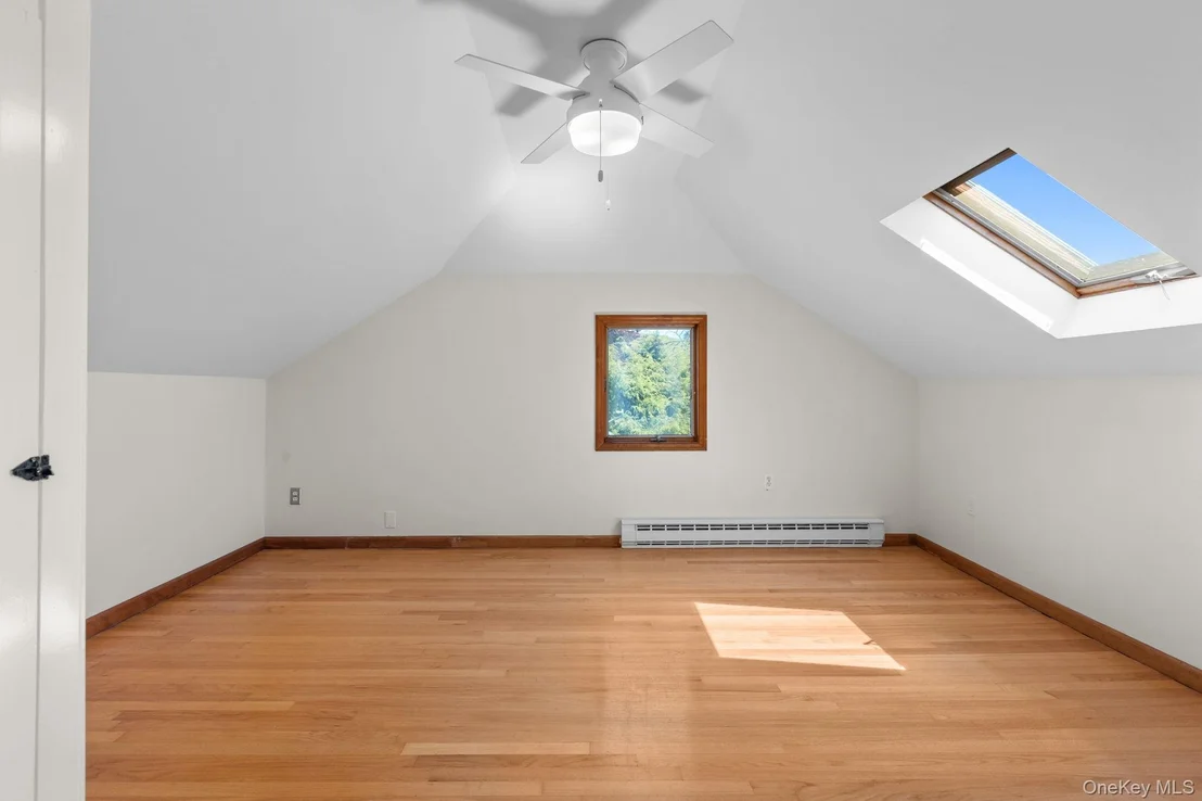 Photo of 122 Dutchess Drive