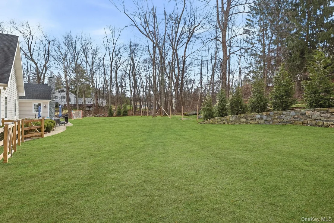 Photo of 16 Hall Road