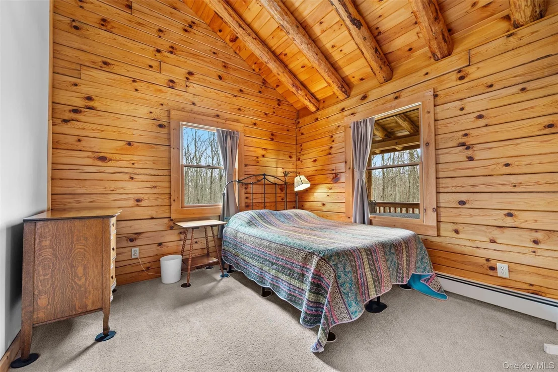 Photo of 563 Peenpack Trail