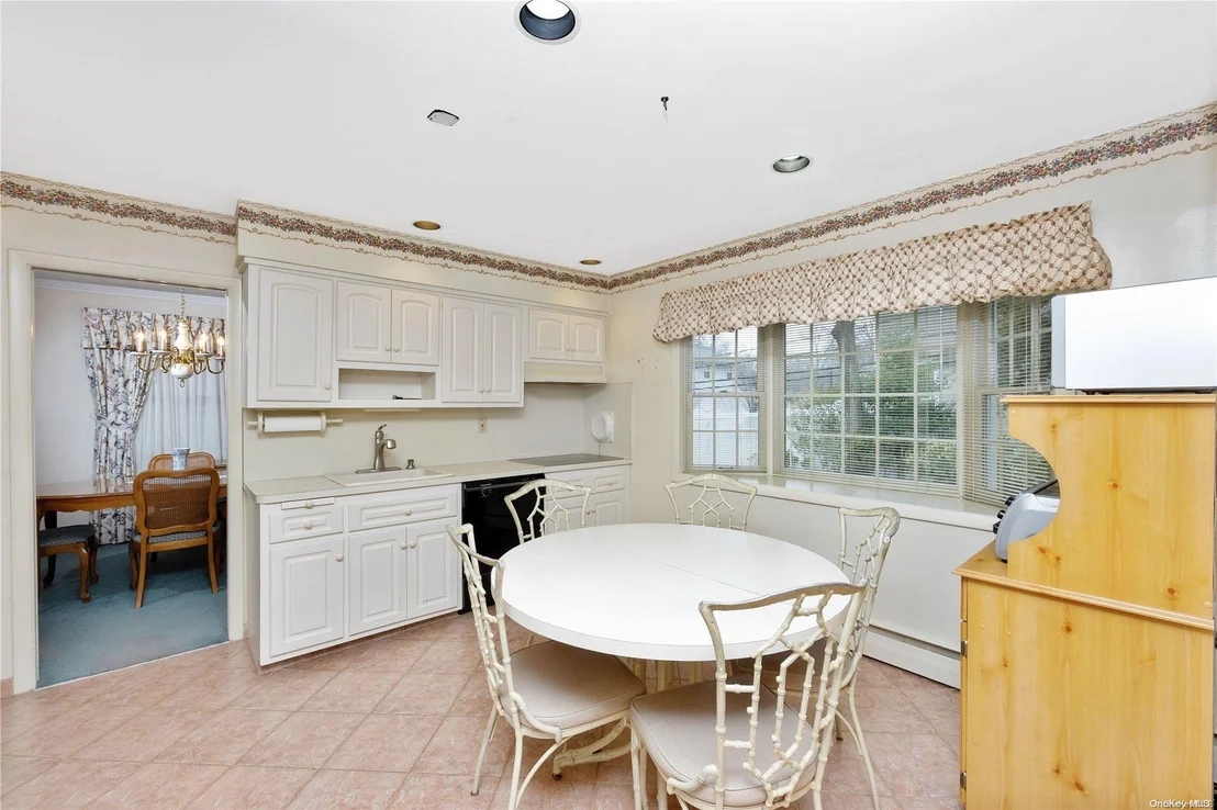 Photo of 9 Lenmore Drive