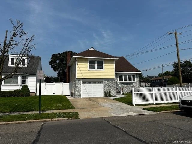 Photo of 558 Oxford Road
