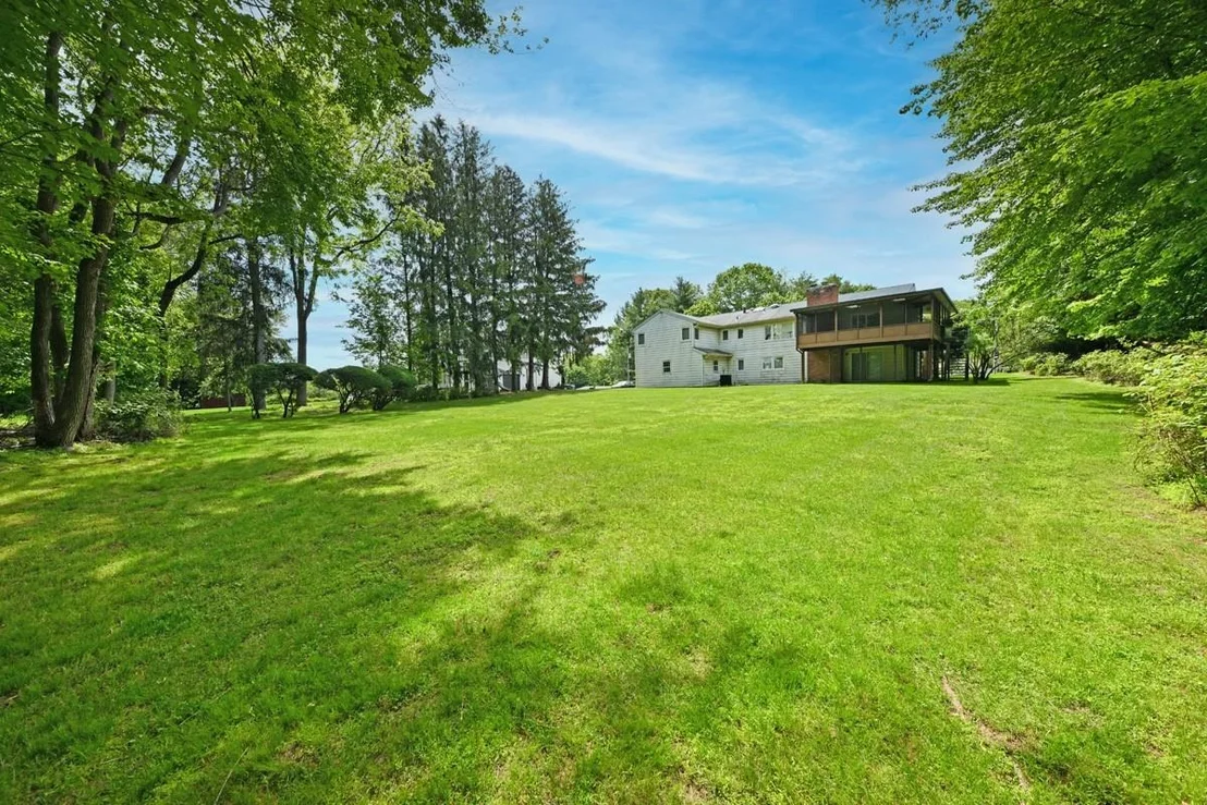 Photo of 9 Skylark Drive
