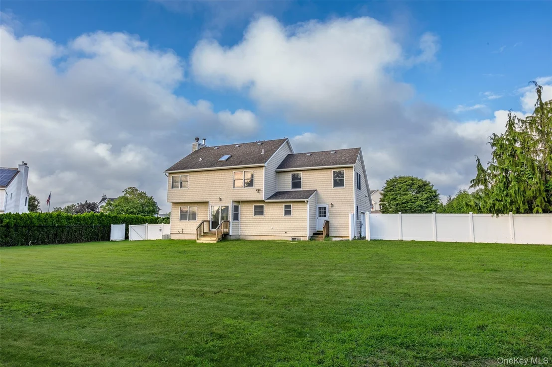 Photo of 63 Nicholas Way