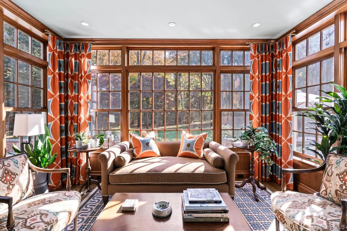 Photo of 30 Underhill Road