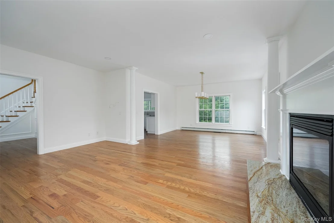 Photo of 7 Fox Run