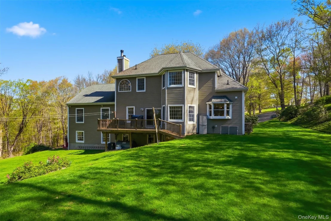 Photo of 17 Skyview Lane