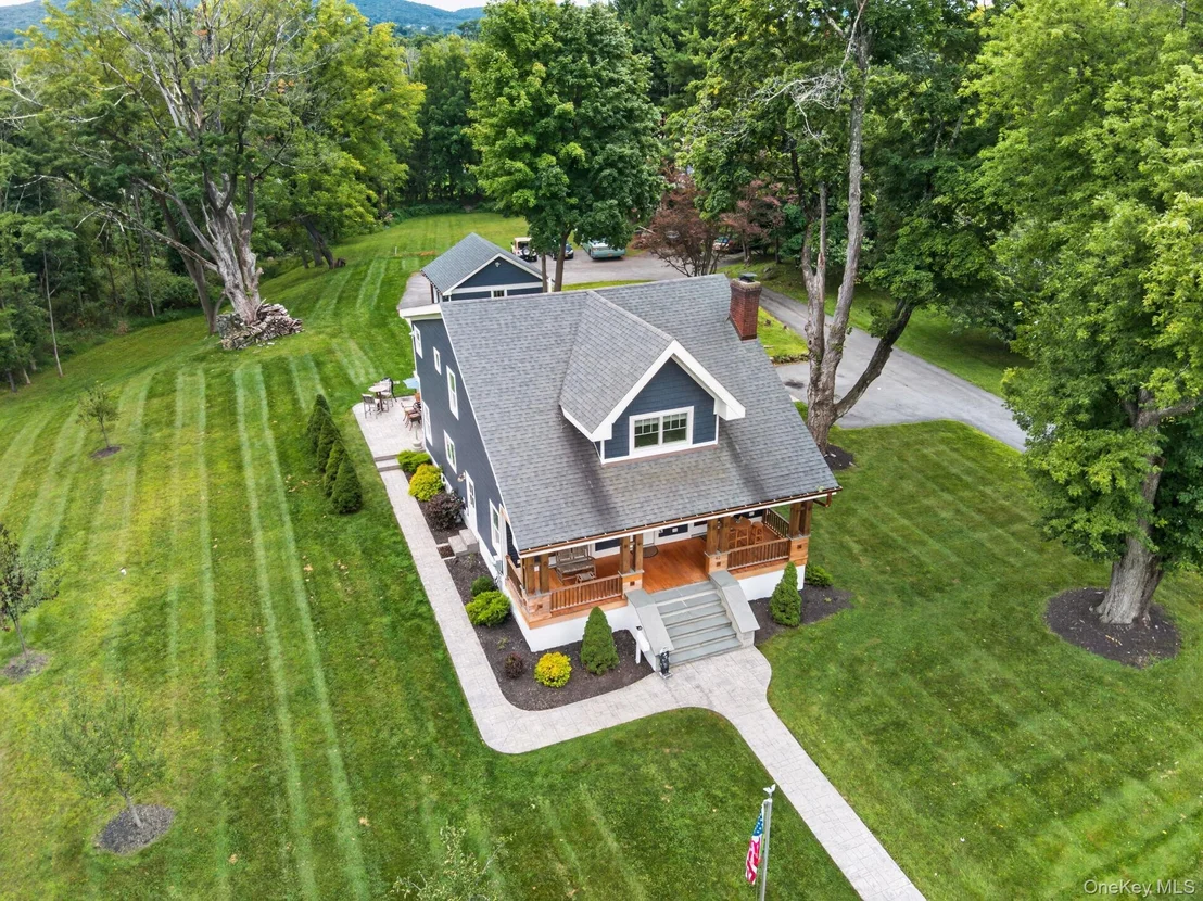 Photo of 42 Colonial Avenue