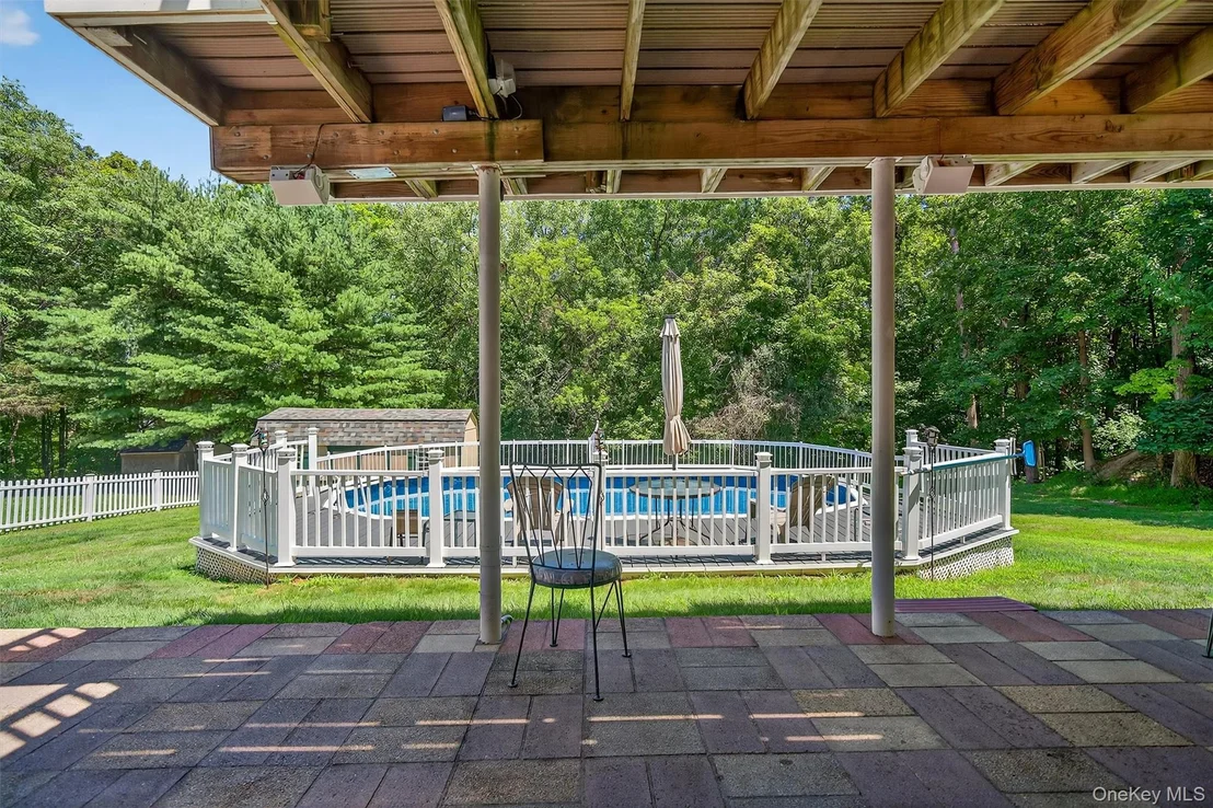 Photo of 95 Rolling Meadows Road