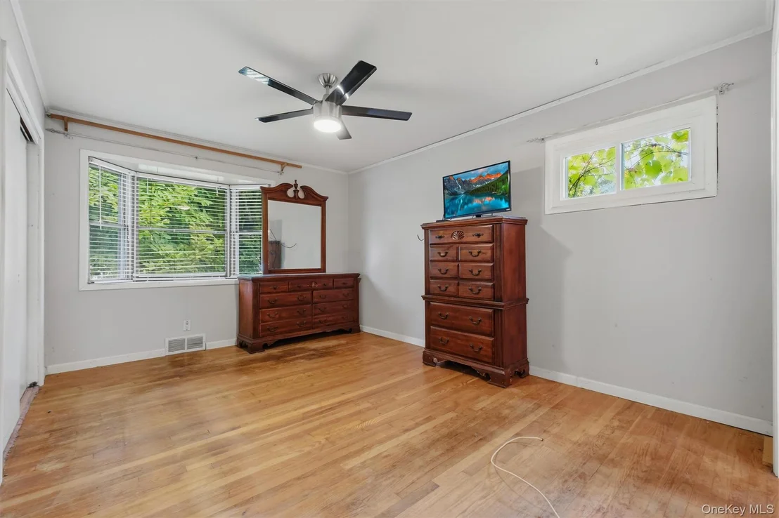Photo of 4 Broadview Road