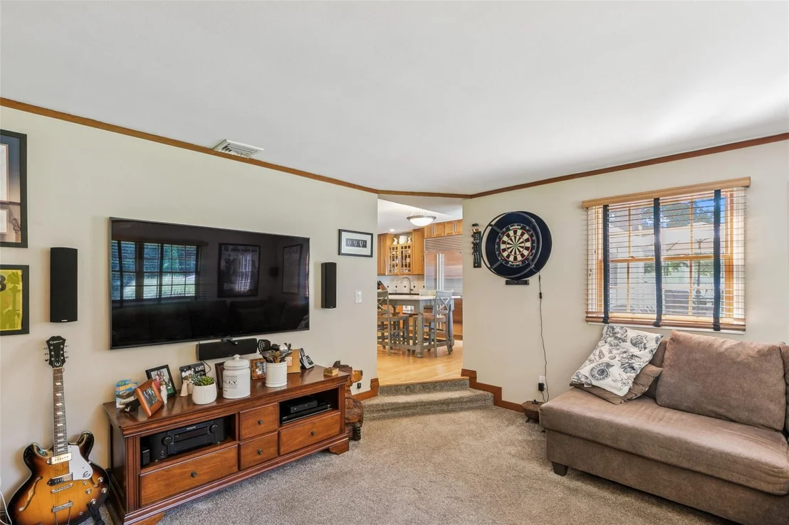 Photo of 18 Thrush Drive