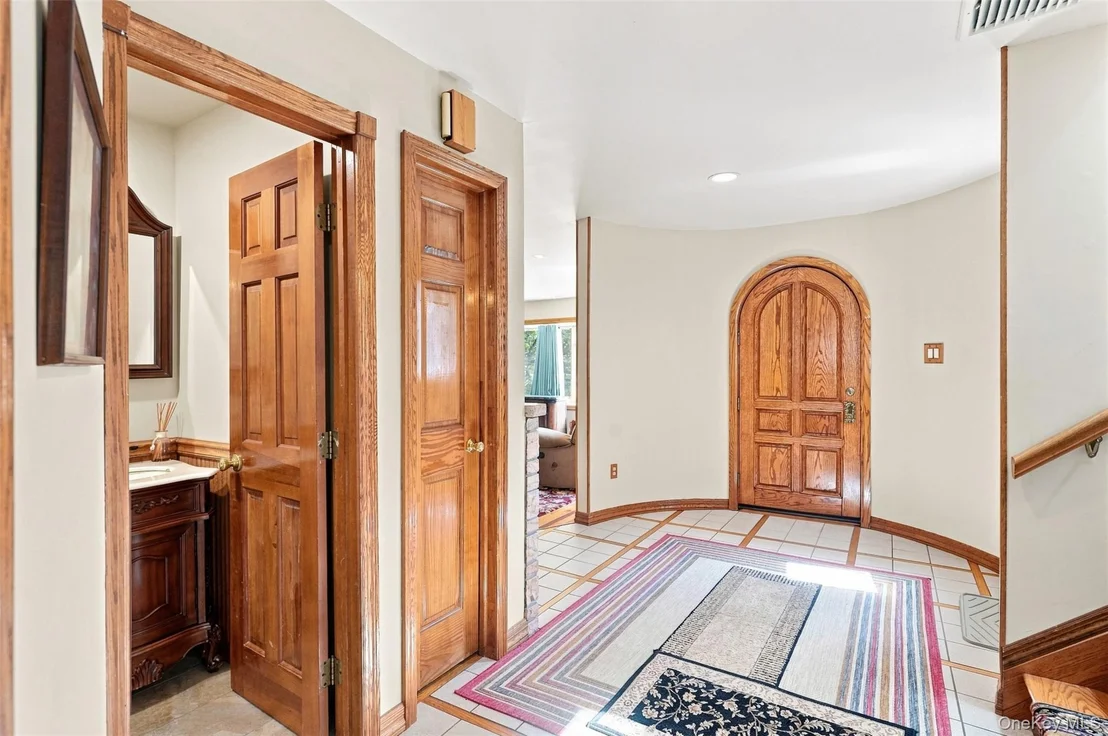 Photo of 289 Pine Grove Road