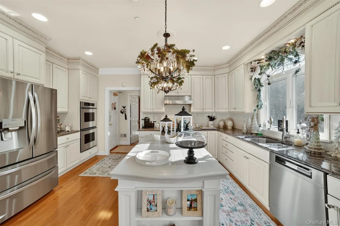 Photo of 6 Rest Avenue