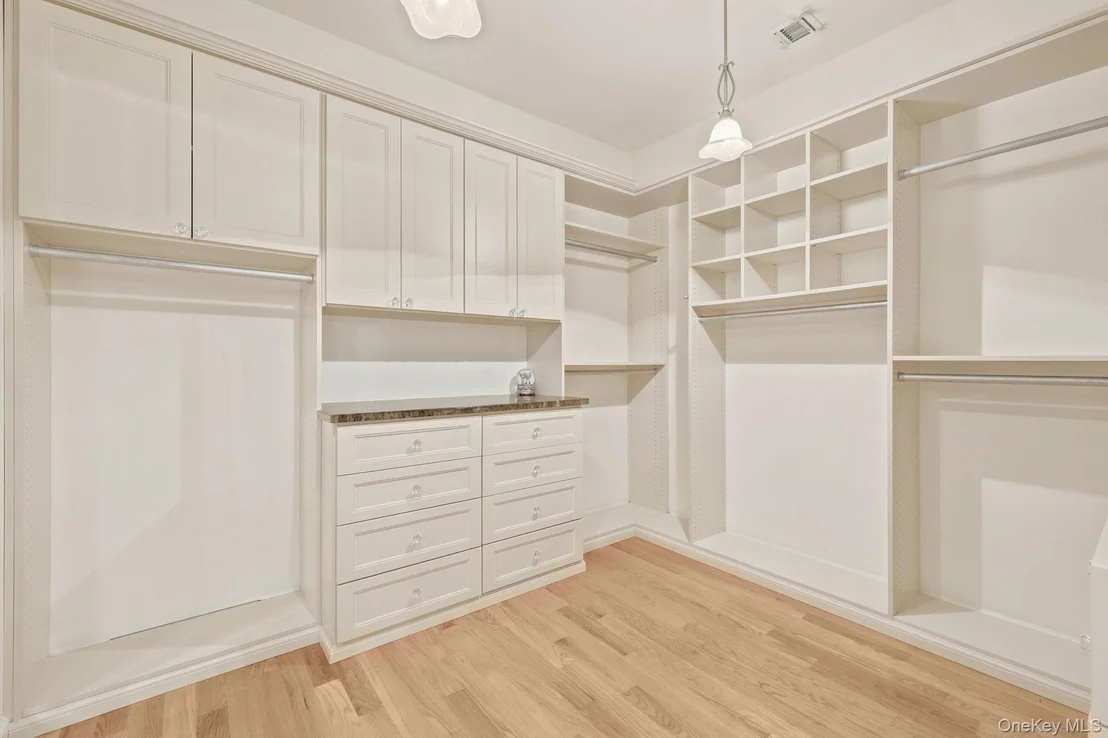 Photo of 44 Beach Road
