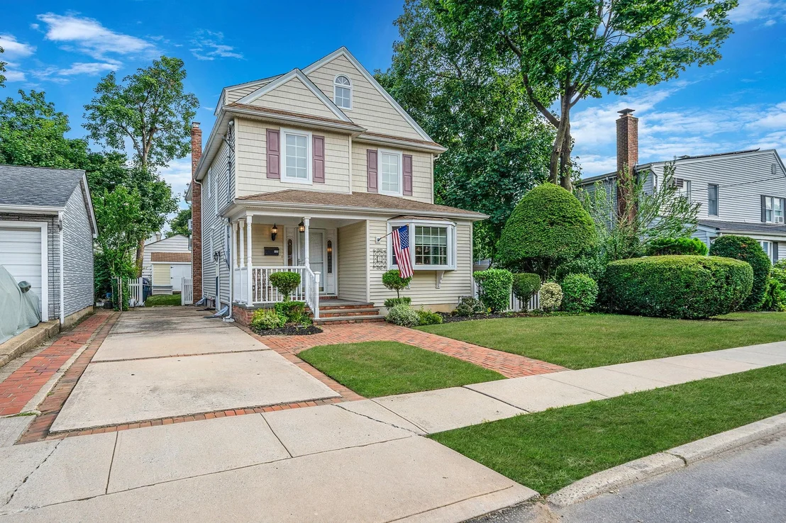 Photo of 125 Shields Avenue
