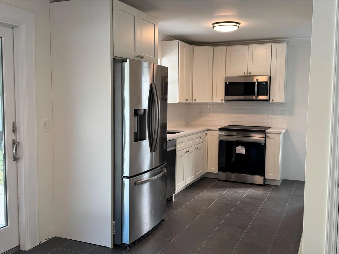 Photo of 29 Lakeview Drive