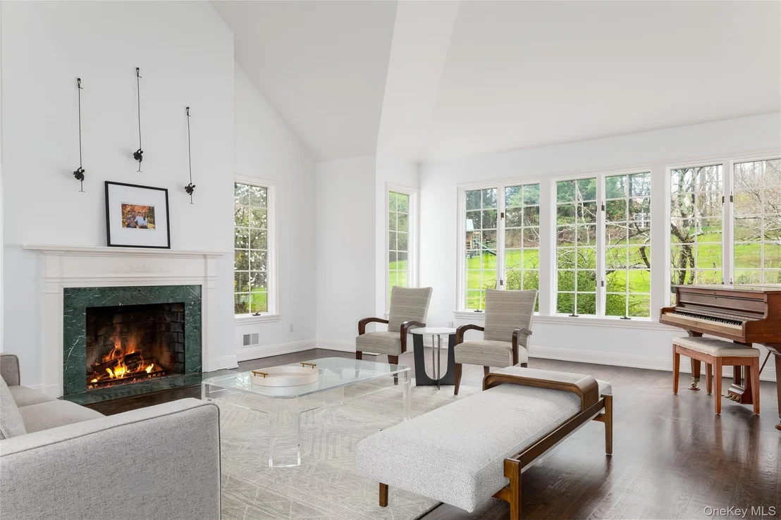 Photo of 12 Hampton Road